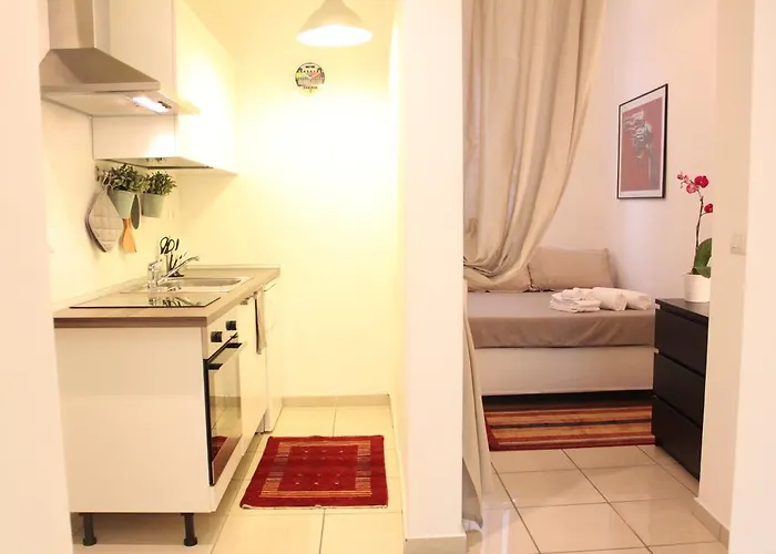 Apartment Maison Yassi Piazza Del Popolo Rom